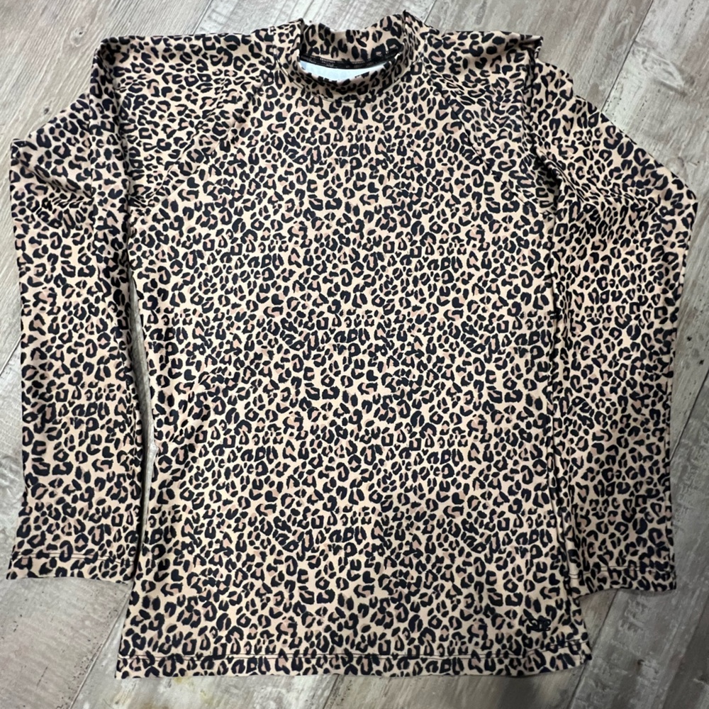 Leopard print rash guard